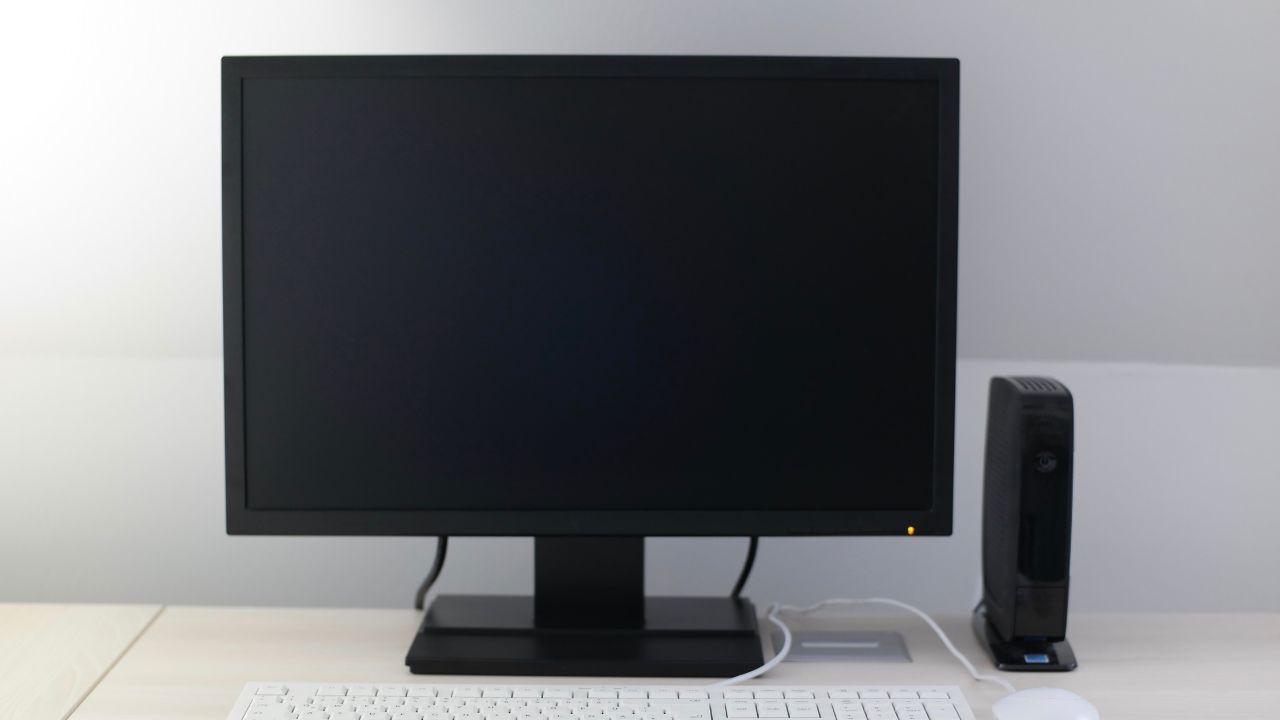 Remove Bloatware on Windows 11/10 [Complete Guide]